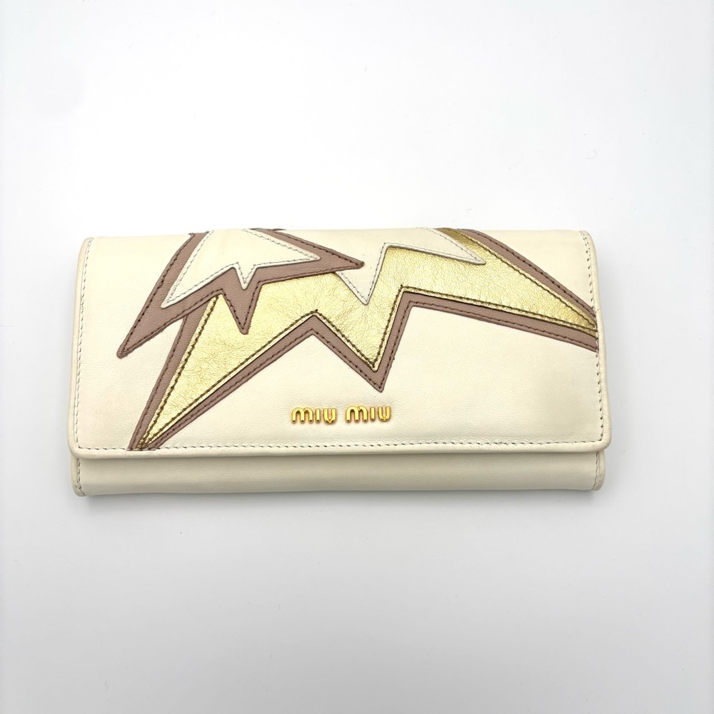 Miu Miu Limited Edition Wallet - Picture 2 of 9